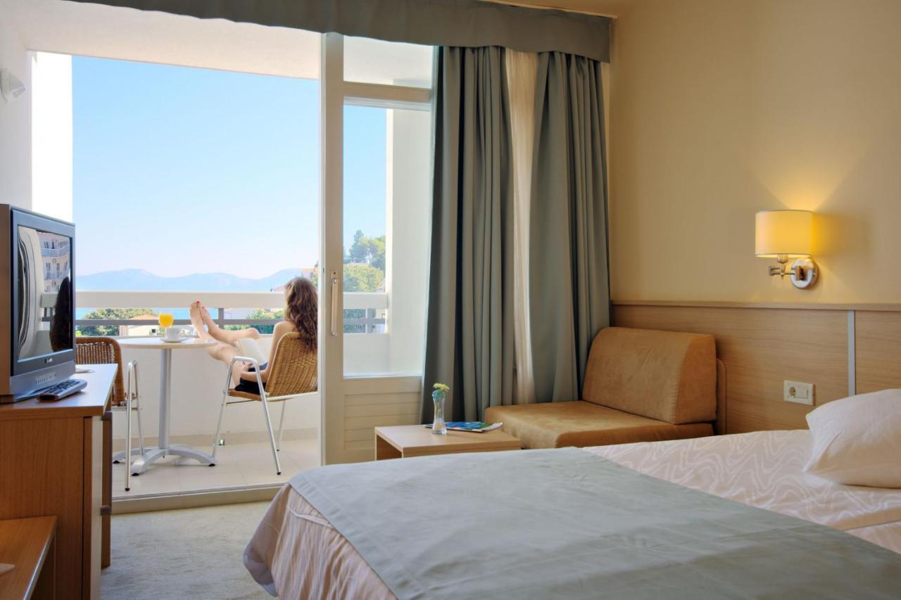 דרבניק Hotel Quercus מראה חיצוני תמונה
