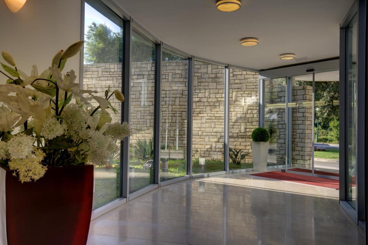 דרבניק Hotel Quercus מראה חיצוני תמונה