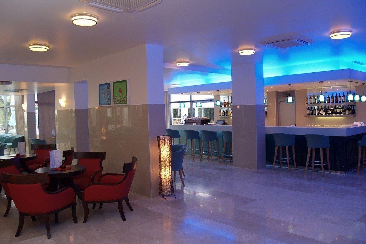 דרבניק Hotel Quercus מראה חיצוני תמונה