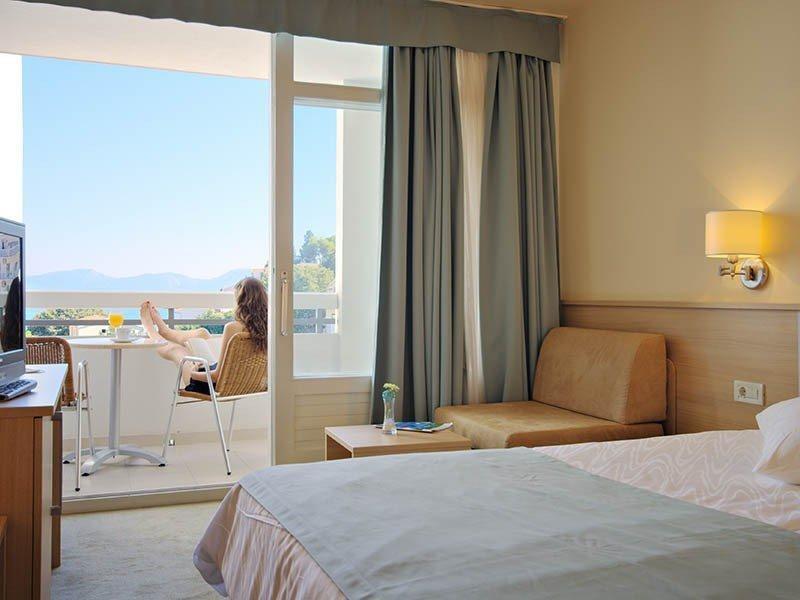 דרבניק Hotel Quercus מראה חיצוני תמונה